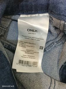 Women Blue Skinny Fit High-rise Jeans