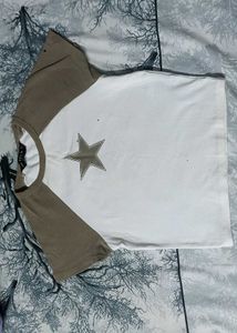 Star Graphic Tee