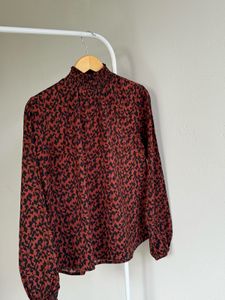 Highneck Leopard Print Shirt