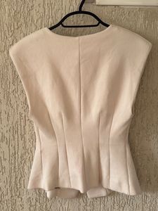 Elegant Sleeveless Button-Down Top, waist coat