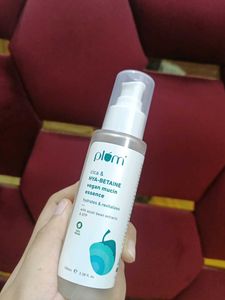 Plum Cica &amp; Hya-Betaine Vegan Mucin Essence