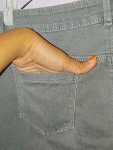 Gray Denim Jeans 👖Girls 30waist