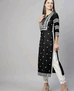 Elegant Embroidered Kurta
