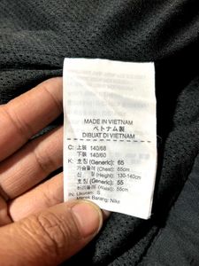 Nike Black Hooded Windbreaker Jacket – Size 8/10