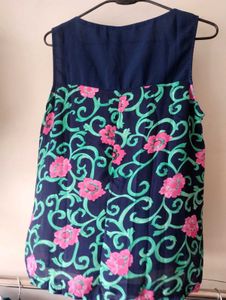 2 Floral Print Sleeveless Top