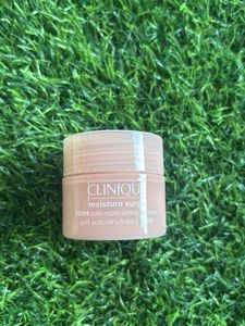 Clinique Moisture Surge