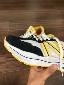 New Balance Sneakers