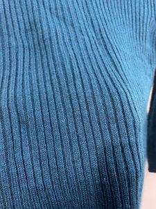 Ribbed Pullover