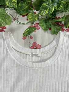 Gatto Women’s White Ribbed Crop