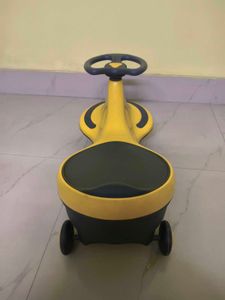 Kids Ride-On swing Car