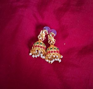 Peacock motifs, Stone Studded Jewellery Set