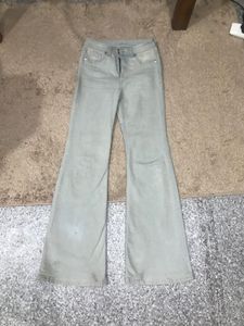 H&M Flare Jeans