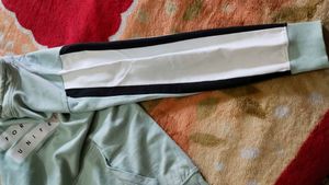 Stylish 'Forever United' Hoodie