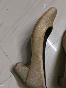 Women Glitter Heals