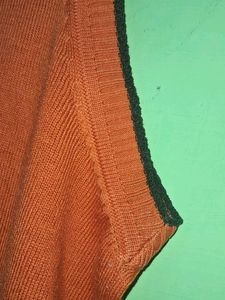 Men&#39;s Sweater 🦺