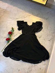 Elegant Black Georgette Dress