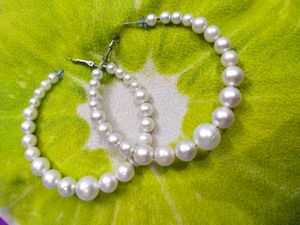 Pearl Design Hoop Earrings