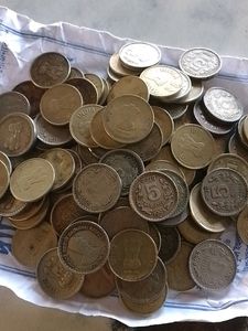 Old 5 Ruppe Coin