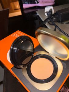 Colorbar amino healthy 4-1 glow foundation