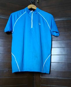 Arena Men Blue Front Zip Printed Sporty Tshirt