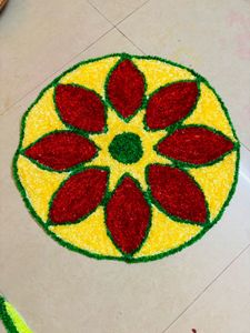 Handmade woollen Rangoli Decor
