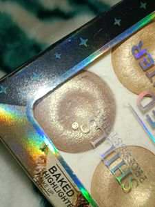 Shills Baked Highlighter
