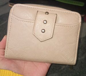 Multiple Compartment Wallet