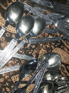 (New) Silverware Set (Pack Of 24)