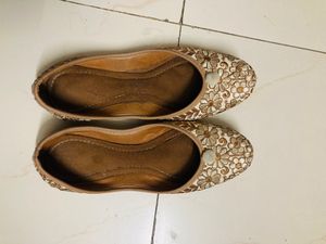 MOJARIES