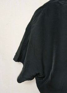 Trendy New Black Top For Women