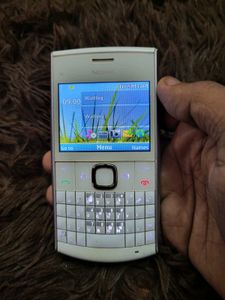 Nokia X2