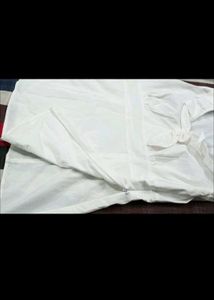 Korean White Ruffled Top🤍✨