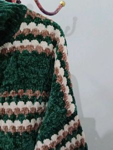 Stylish Green Turtleneck Sweater