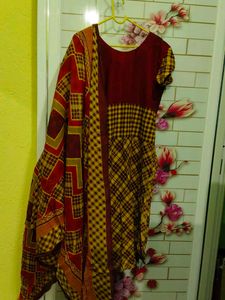 Red Kurta And Dupatta Set