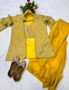 *PURE GEORGETTE INDO-WESTERN DRESS*