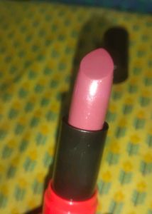 Oriflame Grape Purple Cream Lipstick