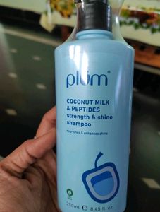 Plum Coconut Milk & Peptide Shampoo