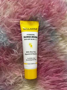 Hydrating Sunscreen With 50 PA +++