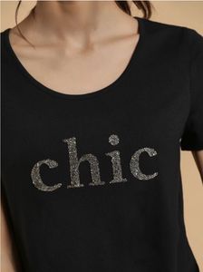 Chic Slogan Black Tee With Short Sleeves