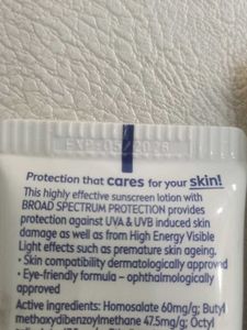 Nivia Sun Screen With Averno Moisturizer