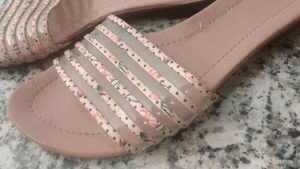 Flat Sandle...