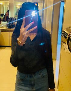 Gray V-Neck Long Sleeve Top
