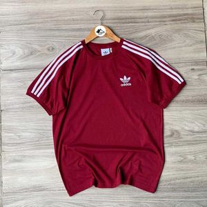 Adidas Tshirt
