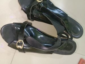 Black Sandal