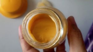 DOT &amp; KEY Vitamin C +  E Glow Moisturizer