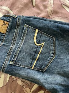 AmericanEagleOutfitters BlueWashed Regular Fit Jea