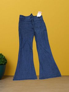 E@80 Size-32 Flared Jeans