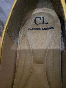 Yellow Heels !!
