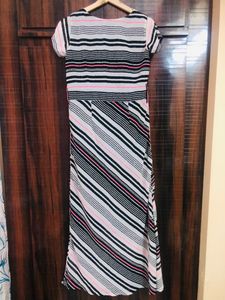 Long Length Dress .. Upto 36 Size With Side Chain