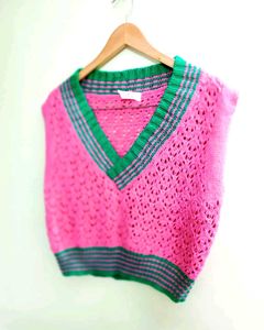 Megenta Colour Half Sweater Size-38